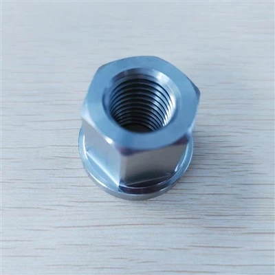 DIN 6923 sekskantflensmutter